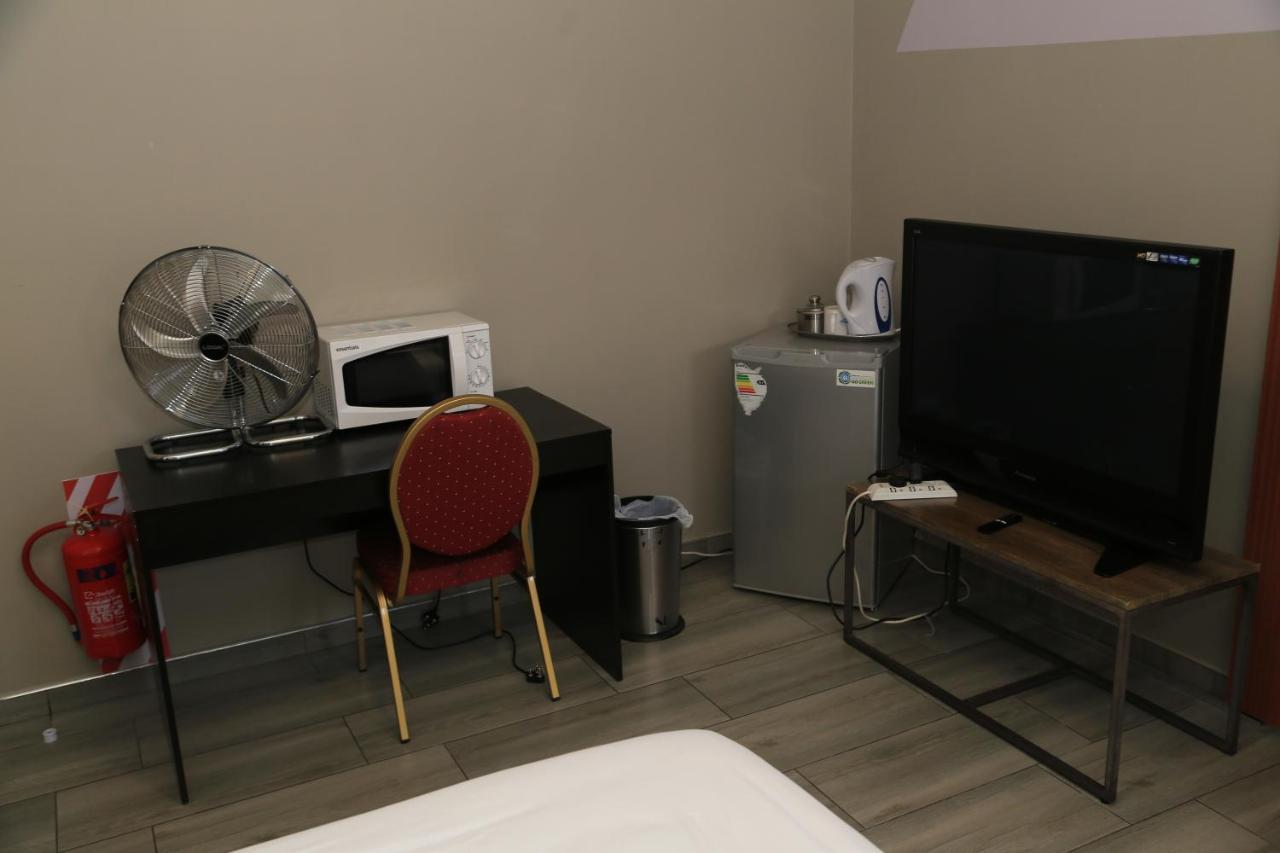 Coco Palm Bed & Breakfast Windhoek Exterior foto